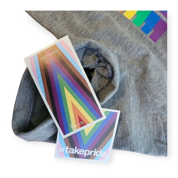 Everyone Welcome Pride Tee, Size XL NWT - Picture 8 of 9